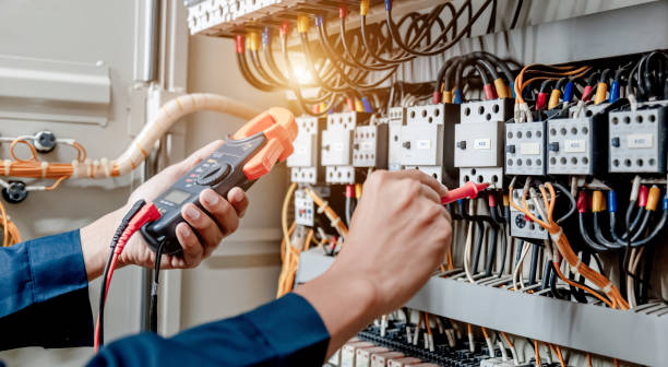 Best Emergency Electrical Repair  in Richmond, MI